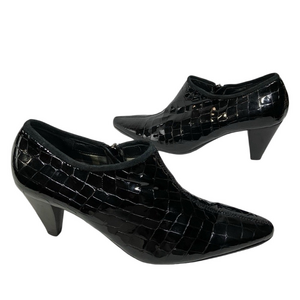 Aquatalia Black Patent Croc Leather Heels – Size 7
